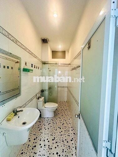Phòng Trọ  Dương Quảng Hàm Giảm Nhanh 2tr Trong Tháng 9