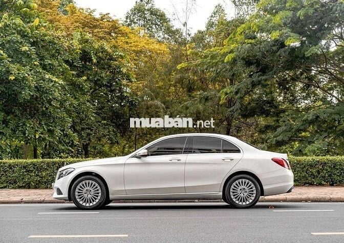 C250 Exclusive - 2016 màu trắng / nt kem siêu đẹp