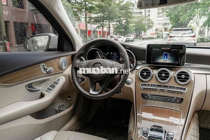 C250 Exclusive - 2016 màu trắng / nt kem siêu đẹp