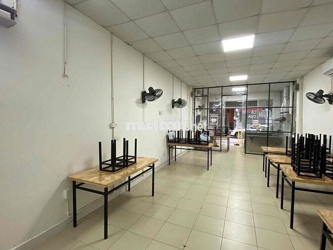 78:8m2 mặt phố Đức Giang cho thuê cửa hàng tiện lợi, quán cafe…