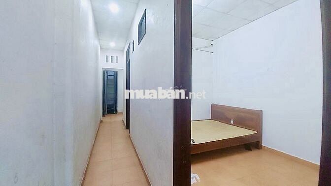 ⛔ Bán Nhà C4 Tặng Đất Nguyễn Văn Cừ - Ô Tô Thông + Ngủ Trong Nhà
