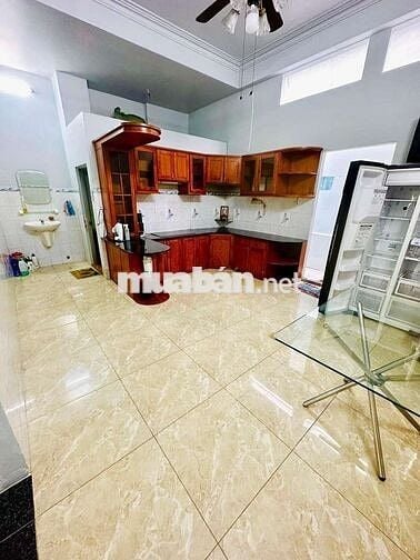 Cho thuê nhà 6x18. 3 tấm đường nội bộ