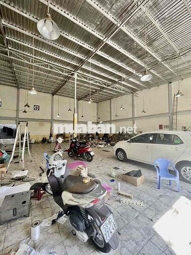 Kho Xưởng 16x20m (Có văn phòng) Hẻm 8m Tải. Gần Chợ Bình Long
