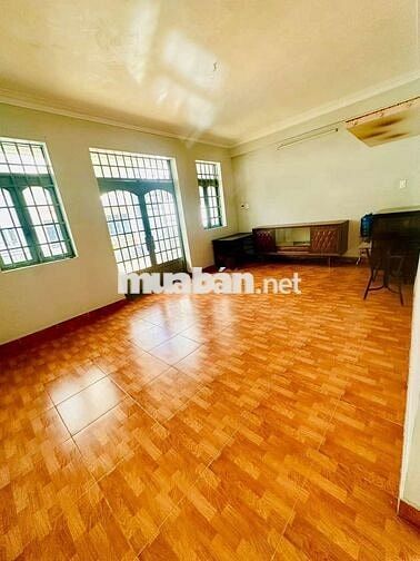 Cho thuê nhà 6x18. 3 tấm đường nội bộ