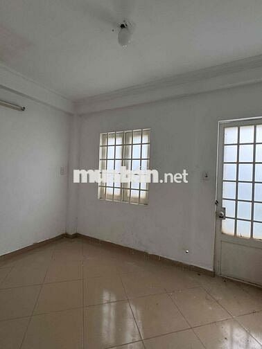 Nhà nguyên căn hẻm 8m Lê Thị Hồng-Nguyễn Oanh-Căn cứ 26