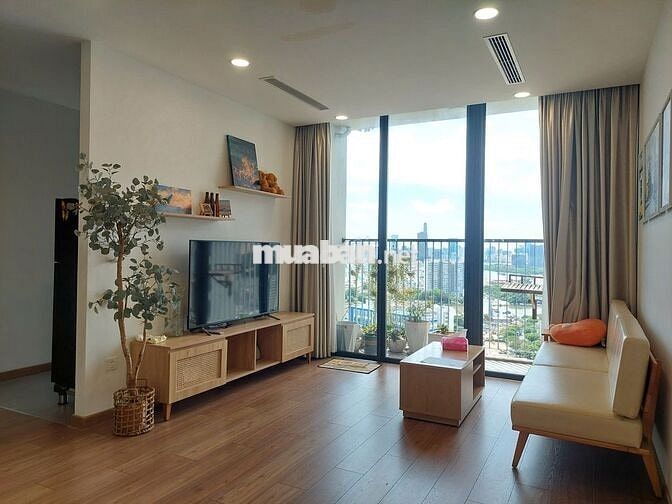 Cho thuê căn hộ 3 phòng ngủ Eco Green Sài Gòn view pháo hoa siêu đẹp