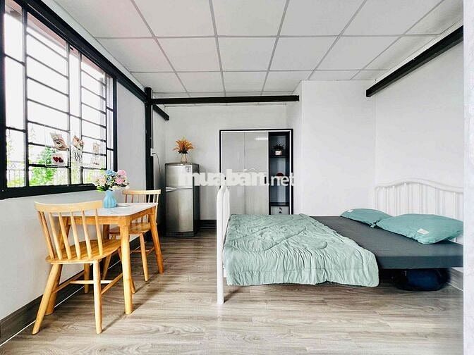 PHÒNG CÓ SÂN THƯỢNG LỚN,CÓ THANG MÁY THOÁNG MÁT NGAY Đ. LÊ VĂN QUỚI