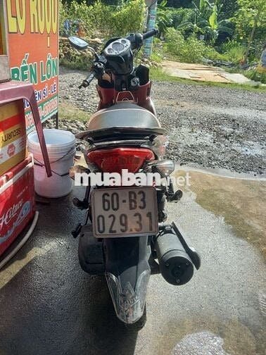 E kẹt tiền , đang cầm xe này , giờ cần bán