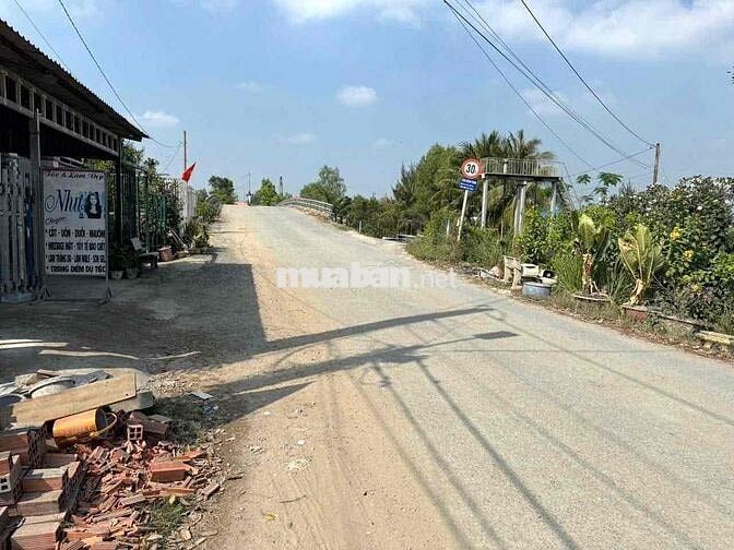 đất mặt tiền tân long dành cho đầu tư