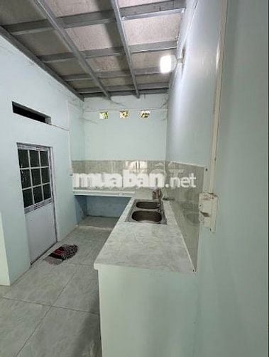 Nhà nguyên căn 54m2 có sân rộng và gác lửng, đường Cô Bắc, Mỹ Bình