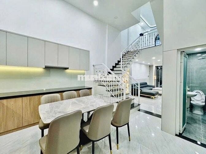 Bán căn nhà GIÁ HỌC SINH mới  ĐHVL- 4PN - ở hay cho thuê CHDV đều tốt