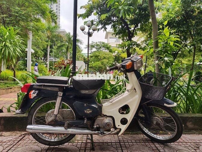 CUB 89 CUSTOM ĐÈN VUÔNG CÓ ĐỀ NGUYÊN RIN