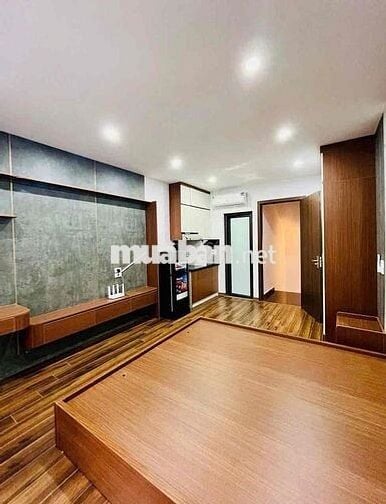 Bán nhà ngõ Khương Thượng 30m 6 tầng dòng tiền giá 8.7 tỷ