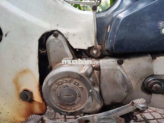 CUB 89 CUSTOM ĐÈN VUÔNG CÓ ĐỀ NGUYÊN RIN