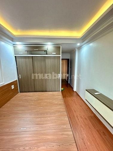 Nhà Ngọc Thụy 5 Tầng - 3 ngủ - 6 tỷ chút - gần Khu đô thị Khai Sơn