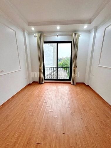Nhà Ngọc Thụy 5 Tầng - 3 ngủ - 6 tỷ chút - gần Khu đô thị Khai Sơn