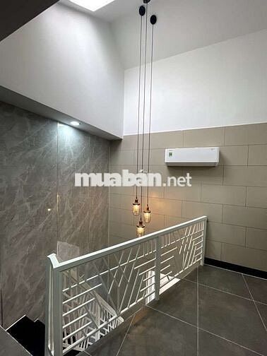CĂN BIỆT TTH LÔ GÓC, TT NHÀ BÈ - DTsd 140M2 - FULL NỘI THẤT - 5,39 T