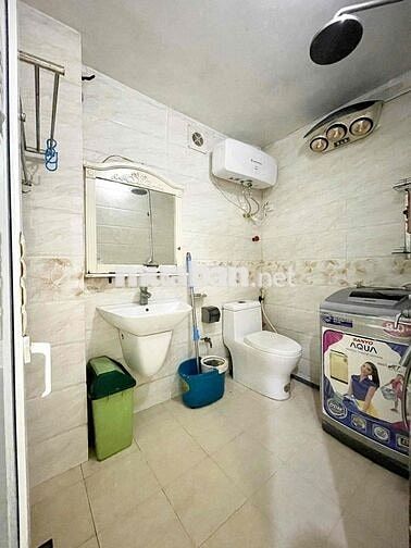 chính chủ cho thuê CH 2pn 60m, ngõ 445 Nguyễn Trãi, 2 oto tránh nhau