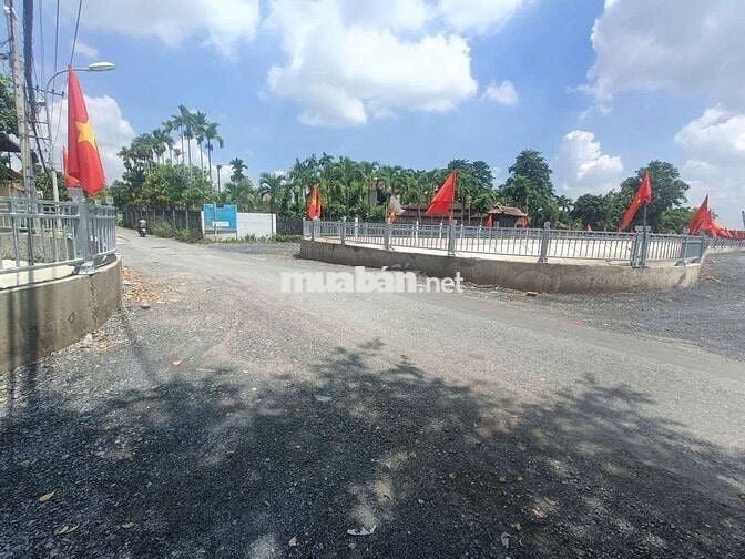 Nhà xưởng cho thuê 10×75 đường công,Nhị Bình 7