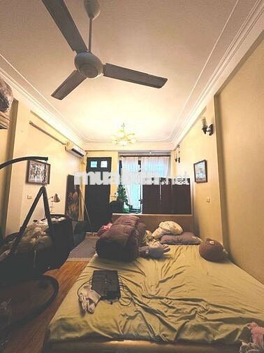 NHÀ ĐẸP QUAN HOA CẦU GIẤY, NGÕ Ô TÔ - GẦN PHỐ 33M 4 TẦNG - 11,85 TỶ