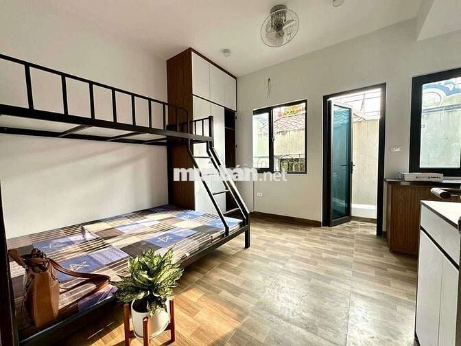 Siêu phẩm CCMN 30m2 Full đồ. Ban công ôtô qua nhà tại Định Công Thượng