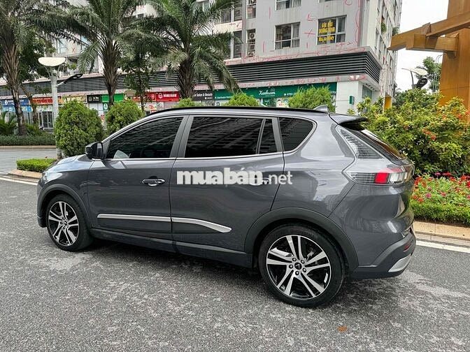 VinFast VFe34 2022 - 8000 km
