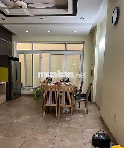 Bán Nhà Dương Quảng Hàm Cầu Giấy Cạnh ĐH Thủ Đô 48m 5 Tầng 11.9 Tỷ
