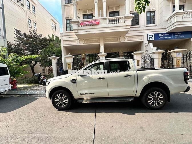 Ford Ranger 2017 Wildtrak 3.2L 4x4 AT - 208000 km