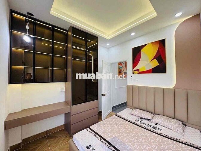 BÁN NHÀ ĐẸP VỊ TRÍ THUẬN TIỆN Ở VÀ KINH DOANH