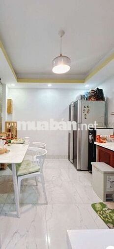 NHÀ ĐẸP Ở NGAY TÔN ĐẢN Q4 - 60M2 - 4TẦNG HOÀN CÔNG - NHĨN 6TỶ