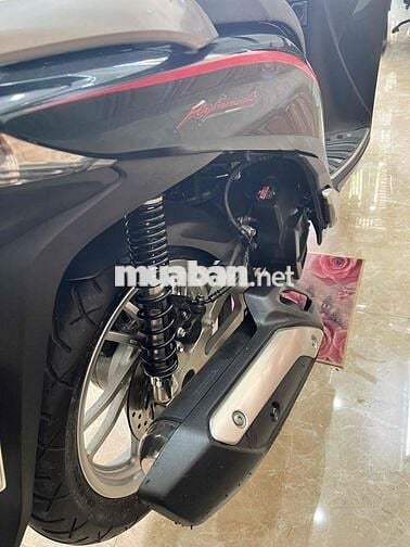 bán xe sh ông già hầu như không đi
