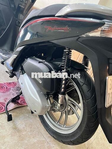 bán xe sh ông già hầu như không đi
