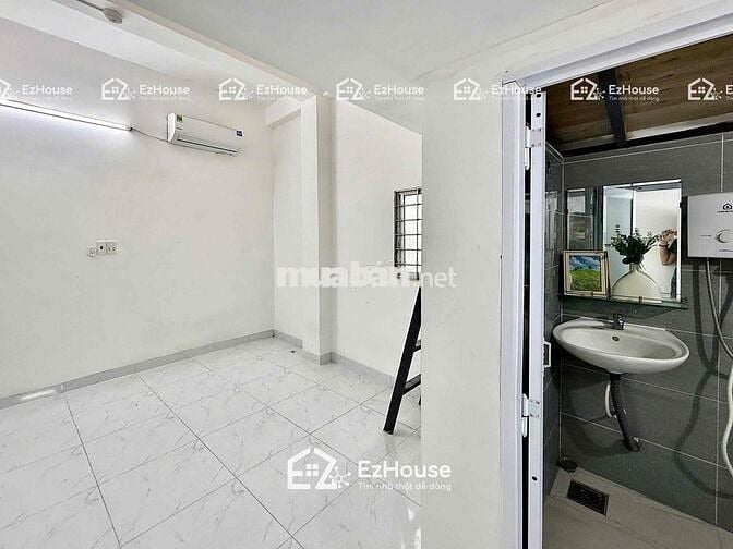 DUPLEX CỬA SỔ TRỜI MỚI XÂY NGAY ĐẠI HỌC VĂN HIẾN