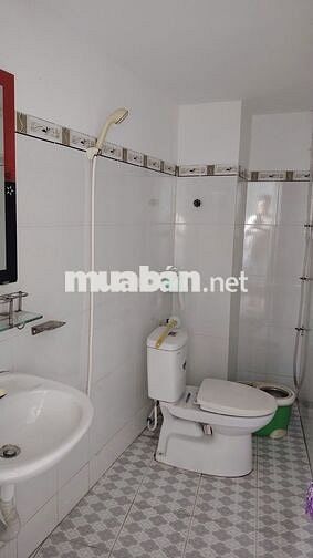 Nhà mặt tiền,4 phòngngủ,Ấp tân thanh Phước Lại Cần Giuộc Long An