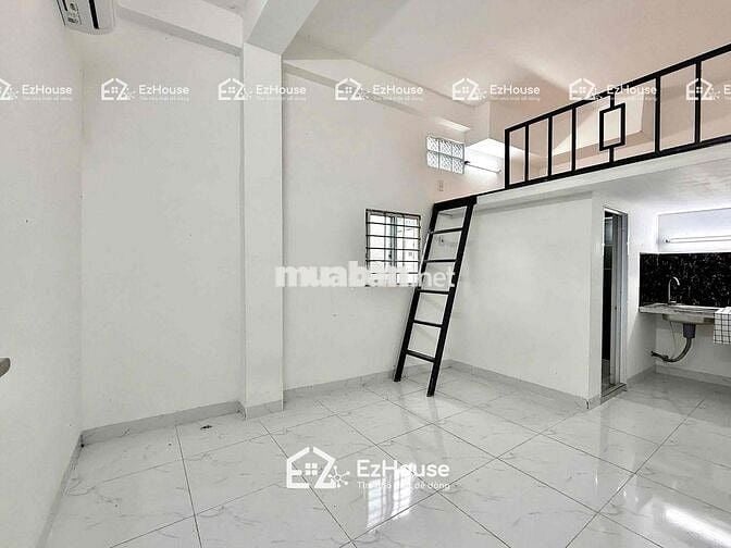 DUPLEX CỬA SỔ TRỜI MỚI XÂY NGAY ĐẠI HỌC VĂN HIẾN