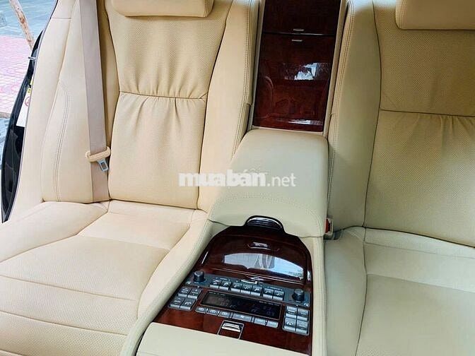 LEXUS  LS460L Bản 4 ghế có massage