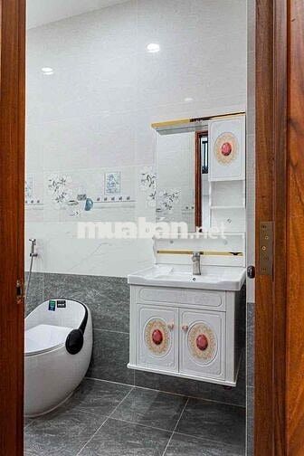 Căn hộ Duplex ngay cổng Trường Đại học Văn Lang