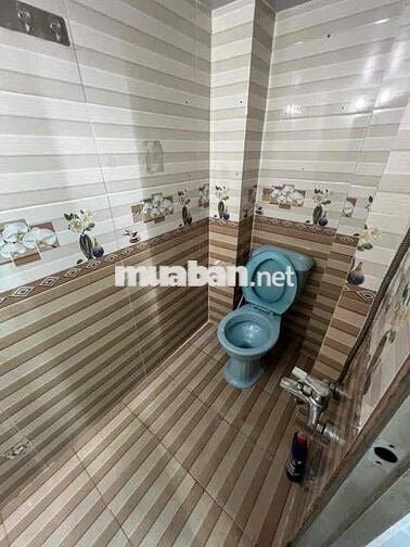 NHÀ RẤT GỌN ĐƯỜNG MÃ LÒ-TỈNH LỘ 10 .GIÁ CHỈ CÓ 1.850 TỶ
