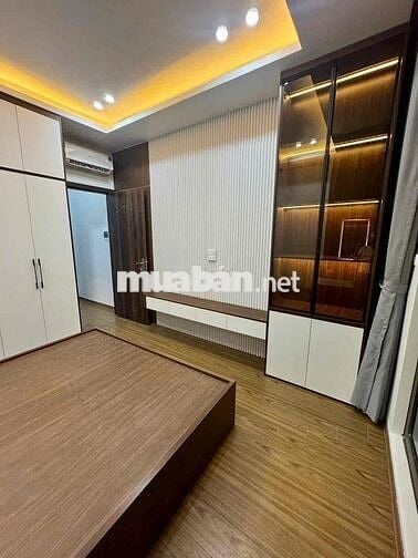 Bán nhà ngõ Nhân Hoà 42m 4 tầng cách ô tô 20m giá 12.2 tỷ còn tl