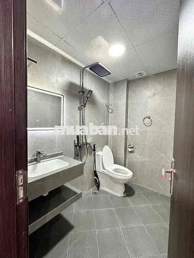Bán nhà ngõ Bùi Xương Trạch 30m 5 tầng ngõ rộng mt 3,2m giá 7.25 tỷ