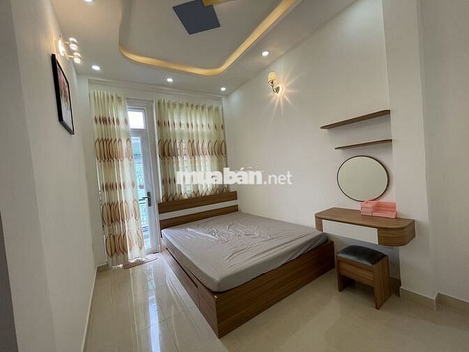 Nhà mới 3 tầng full nội thất, khu trung tâm Bà Chiểu.