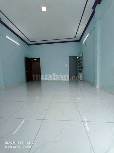 Nhà chính chủ. Ngang 4m6. Giá chỉ 5tỷ5.