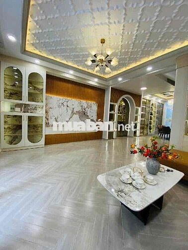 NHÀ ĐẸP LUNG LINH P. TÂN PHÚ - 3 TẦNG - 5.5x15M - 8 TỶ TÍ
