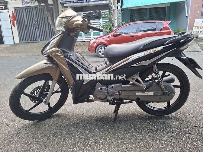 Honda wave rsx giấy tờ đầy đủ. Biển Tp. Máy zin êm