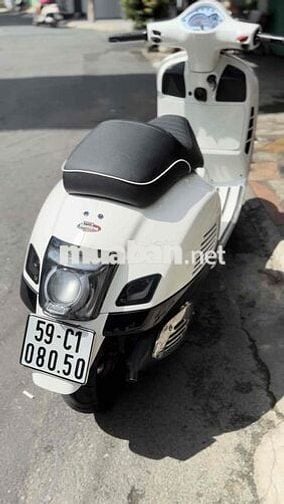 Vespa GTS 125I.E nhập ý