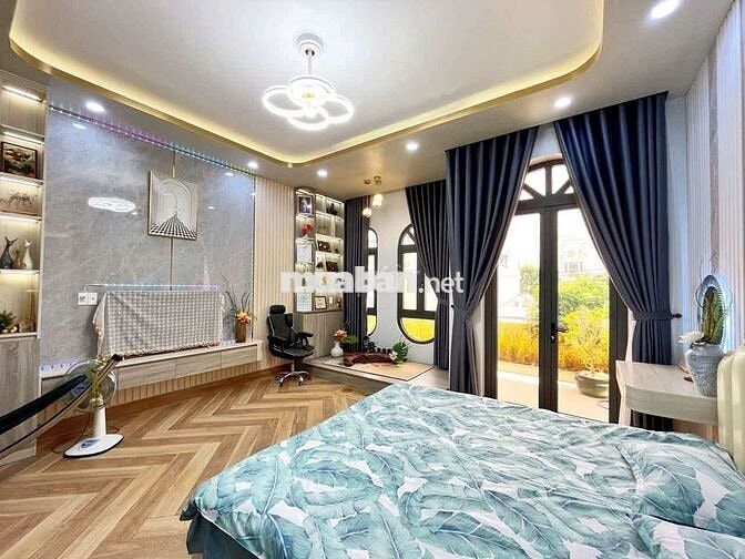 NHÀ ĐẸP NGAY CÔNG VIÊN 7 KỲ QUAN FULL NỘI THẤT