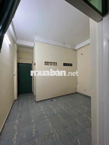 phòng trọ 20m2, đường Huỳnh Tấn Phát, Phú Thuận, q7. ngay cầu phú mỹ
