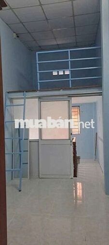Bán nhà đường Quốc Lộ 50 DT.2m5×9m5 } 1 Lầu 1 Lững 3 Phòng 1 toilet.