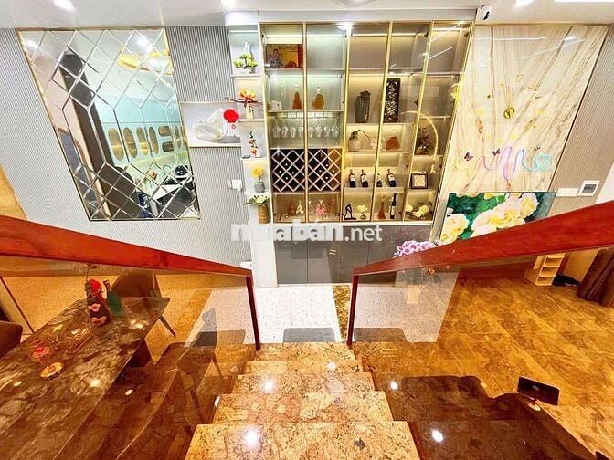 NHÀ ĐẸP NGAY CÔNG VIÊN 7 KỲ QUAN FULL NỘI THẤT