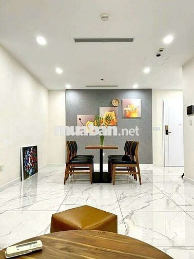 Cho thuê căn hộ 4 phòng ngủ - 3WC đt 132m sunshine sky city giá 24tr